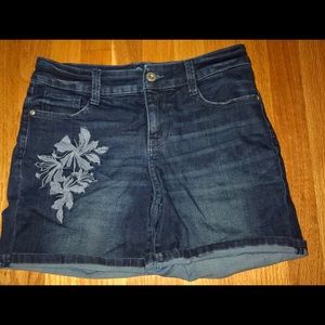 denim jean shorts embroidered